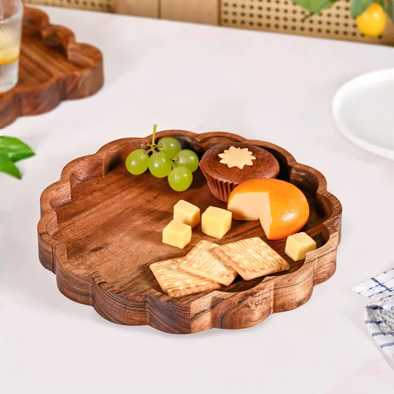 30Cm Rustic-Style Scalloped Acacia Serving Board 1