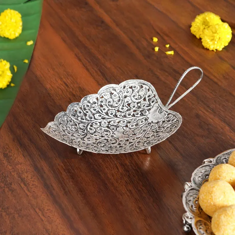 Aaradhya Silver-Leaf Decorative Platter 1