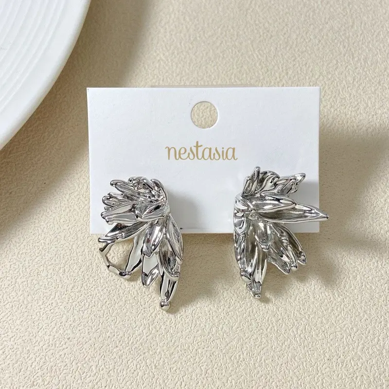 Abstract Wings Silver Stud Earrings 1