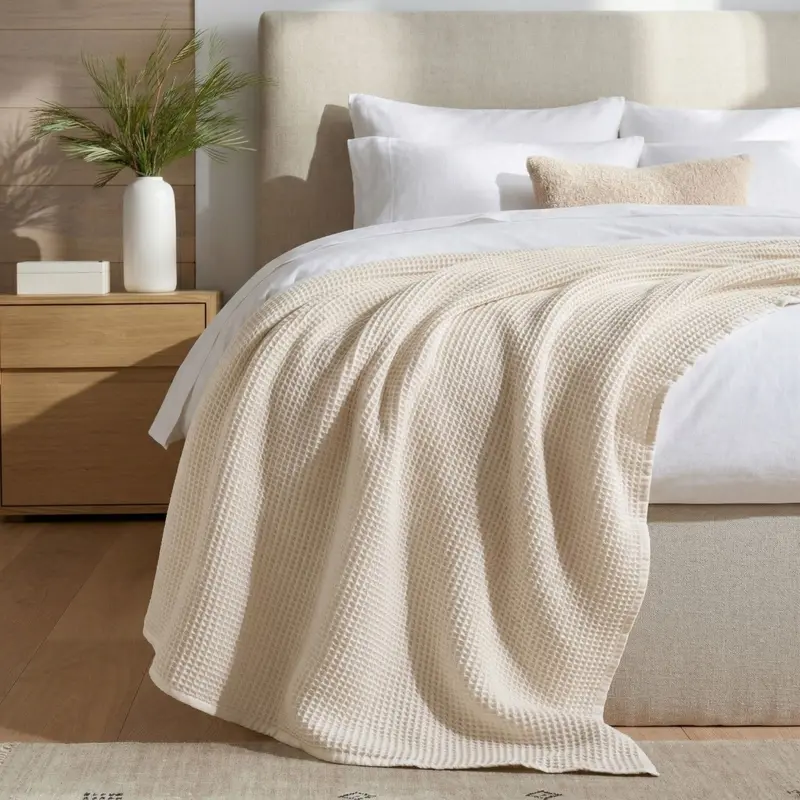All-Season Beige-And-White Waffle Texture Sofa Throw – 220 X 200 Cm 1