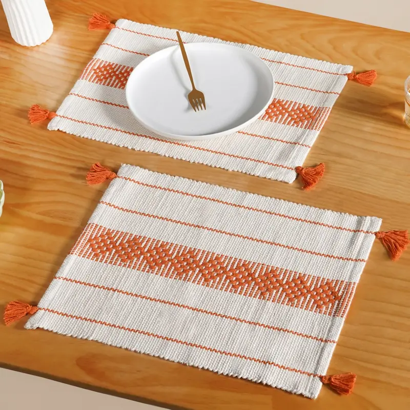 Amber Weave Dining Placemats With Decorative Tassels – Set Of 6 1