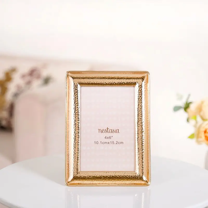 Bevelled Classic Gold Photo Frame – 10X15Cm Timeless Appeal 1