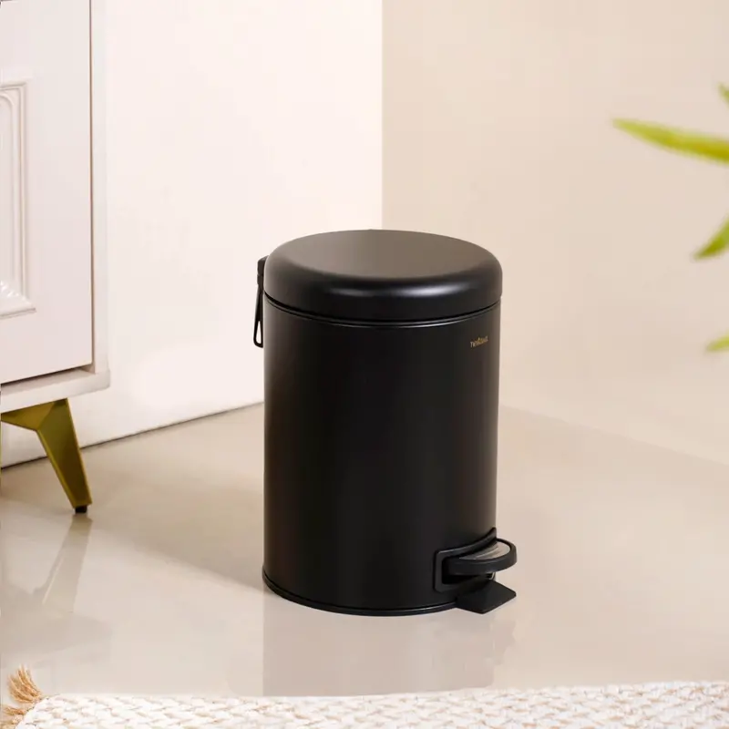 Black 5L Foot-Step Metal Dustbin With Detachable Inner Bucket 1