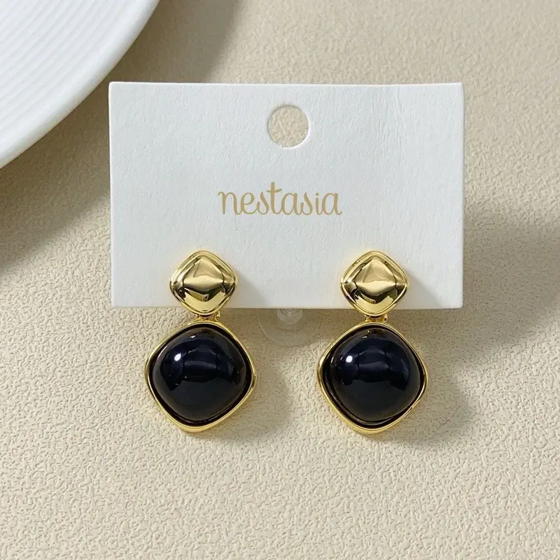 Black And Gold Rhombus Drop Earrings 1