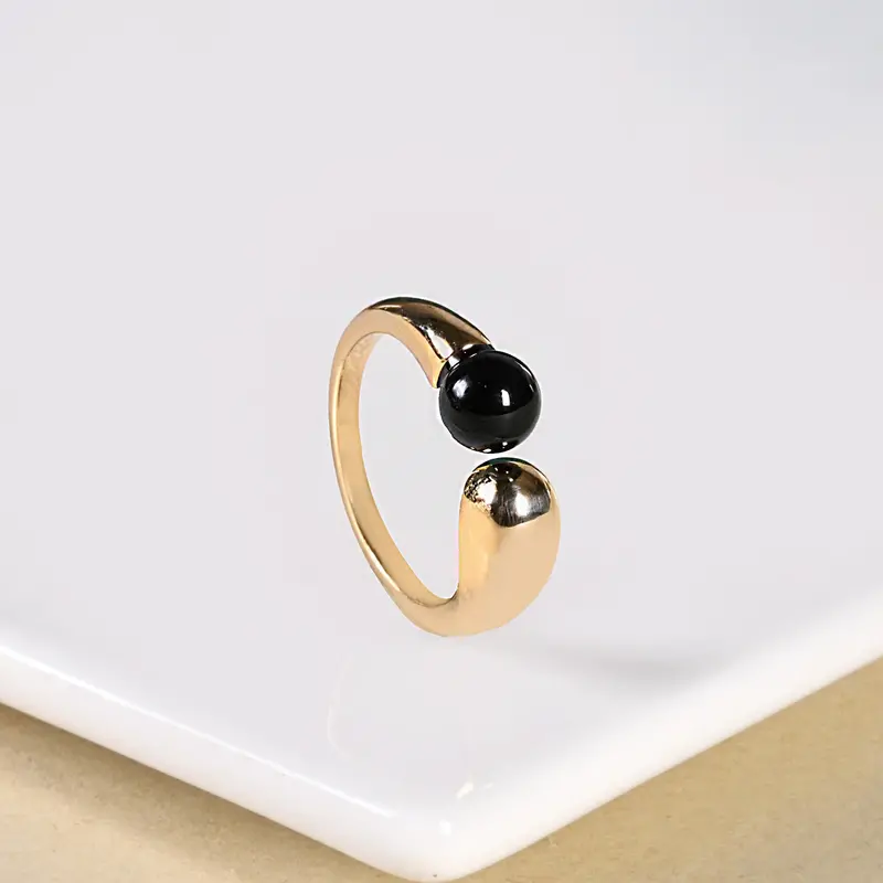 Black Stone Inlay Gold Ring 1