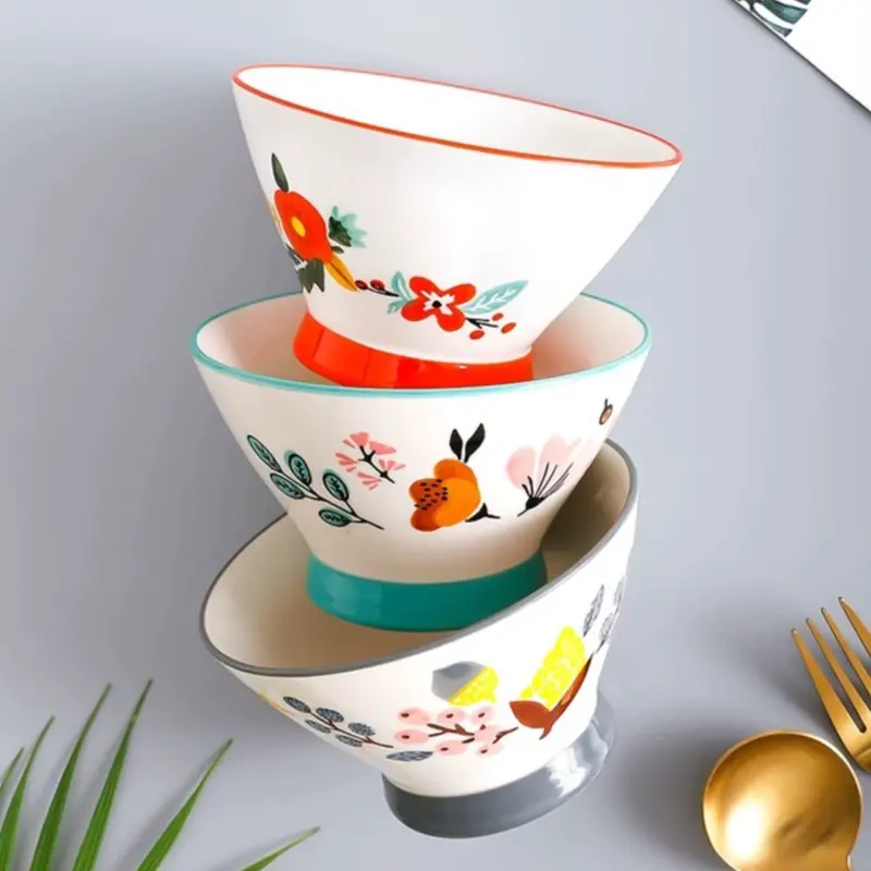 Bloom-Inspired Ceramic Soup Bowl 1