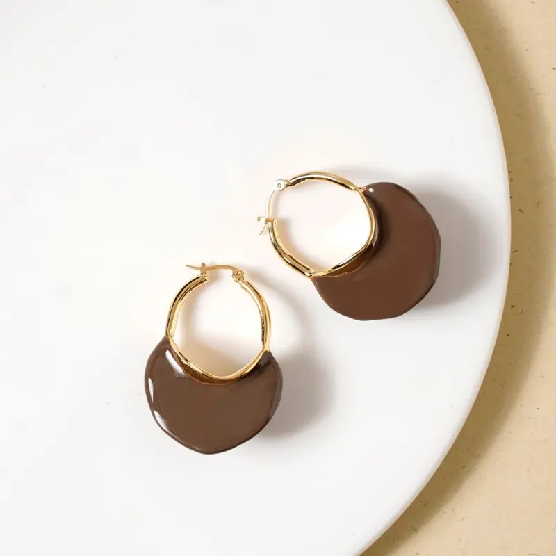 Brown Sculpted Arc Hoop Earrings With Organic Curved Form 1