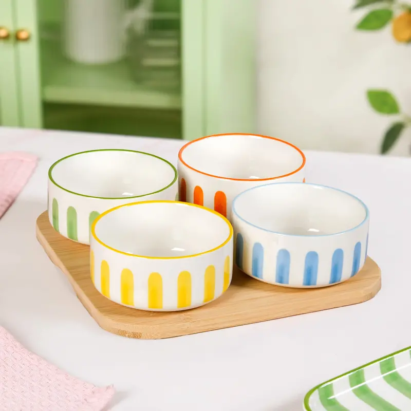 Carnival-Print Mixing Bowls And Serving Tray Set (5-Piece) 1