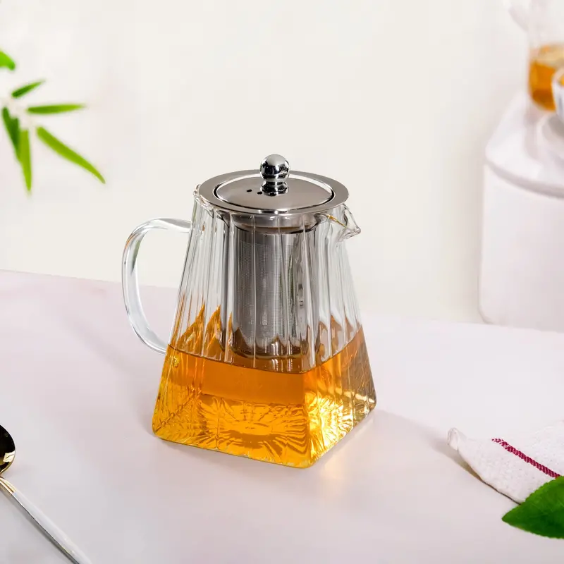 Chic Flame-Safe Glass Teapot – 900Ml Filtered Tea Maker With Sleek Profile 1