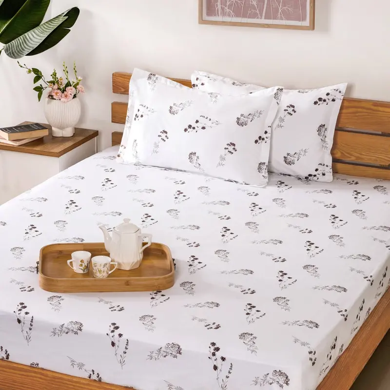 Chrysanthemum-Print King Size Bedsheet Set – 180 Tc Green Cotton (275X275 Cm) 1