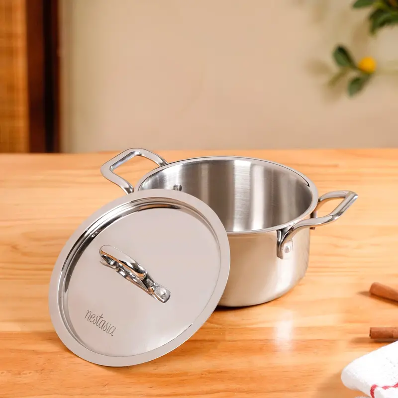 Compact Tri-Ply Stainless Steel Casserole Pot With Lid – 2.3L 1