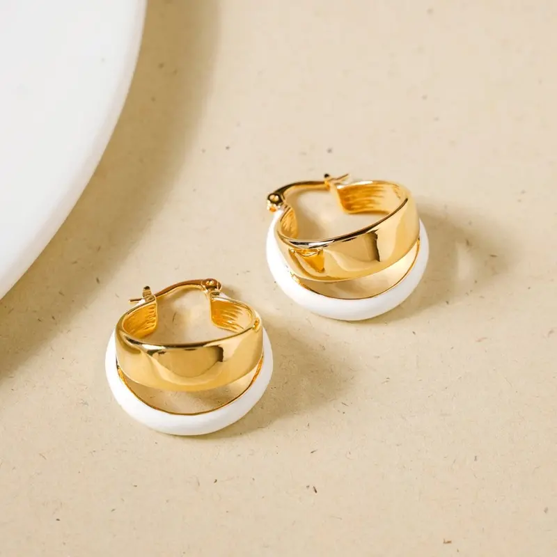 Crisp White Dual-Layer Hoop Earrings – Modern Stacked Look 1