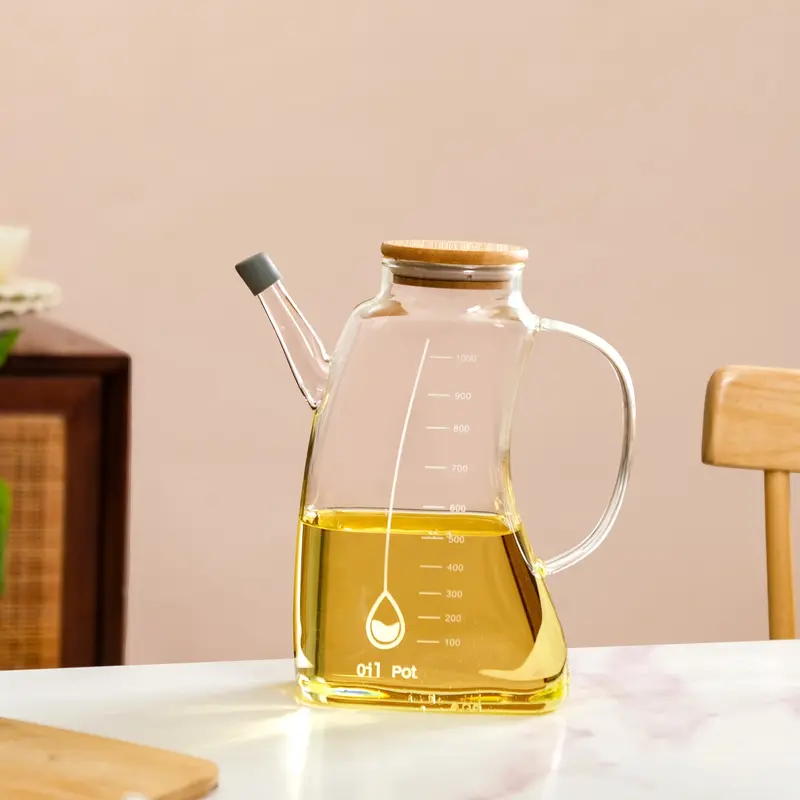 Curved Borosilicate Glass Oil Container With Graduated Measurement Markings – 1000Ml 1