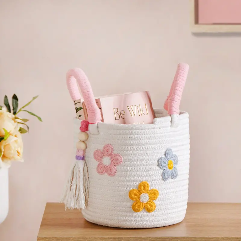 Dainty Flower-Embellished Basket With Rosy Pink Handles – 19 Cm 1