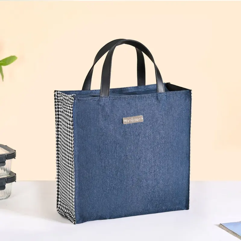 Denim-Chic Insulated Lunch Tote Bag – Stylish Reusable Carryall 1