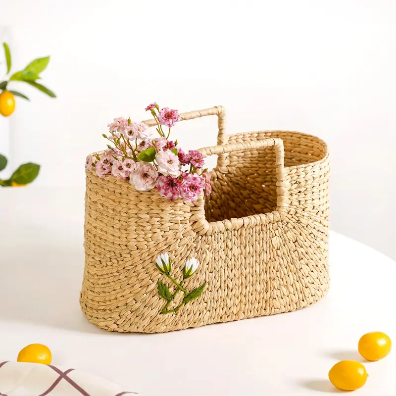 Eco-Friendly Handwoven Kauna Grass Basket With Sturdy Handles 1