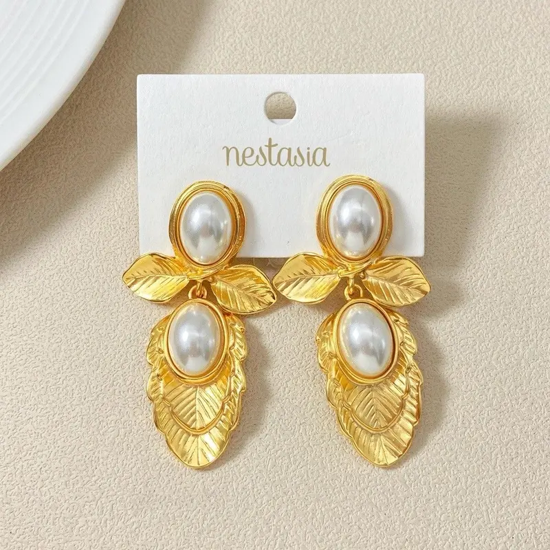 Elegant Pearl Drop Earrings For Women 1