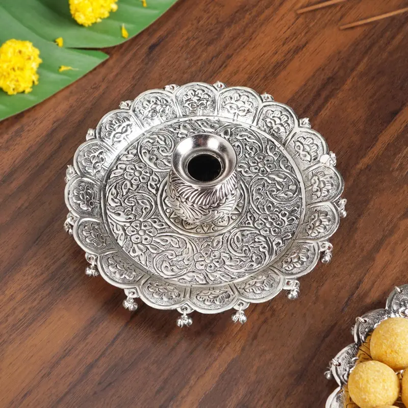 Embossed Floral Brass Pooja Set With Thali & Kalash 1