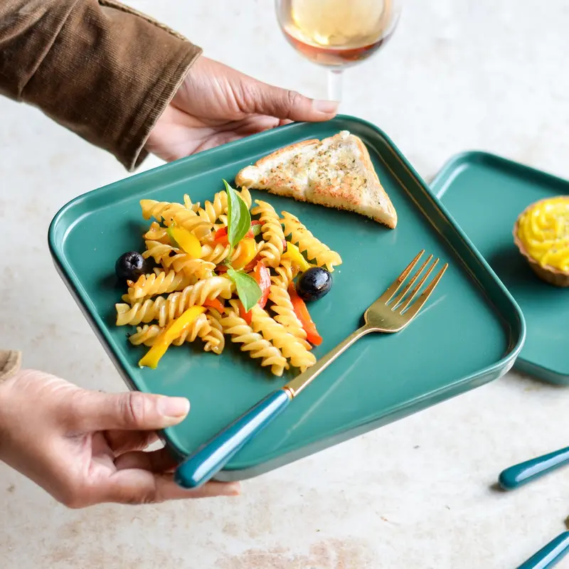 Emerald Green Square Ceramic Dining Plate – Modern Geometric Tableware 1