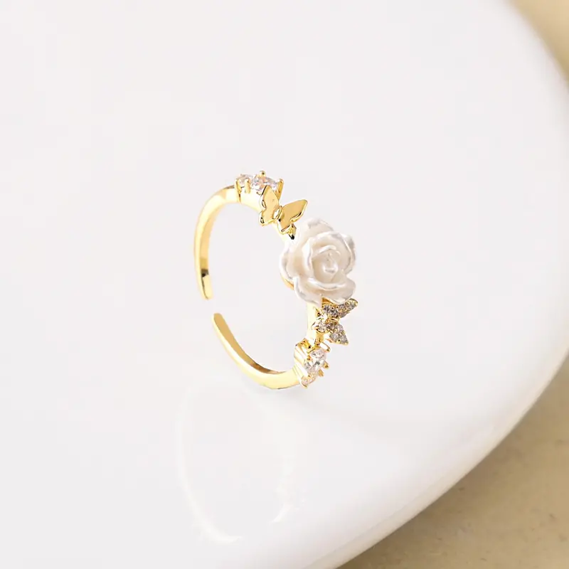 Enchanted Rose Garden 14K Gold Ring 1
