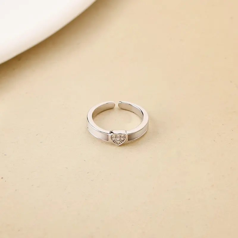 Eternal Spark Silver Heart Ring 1