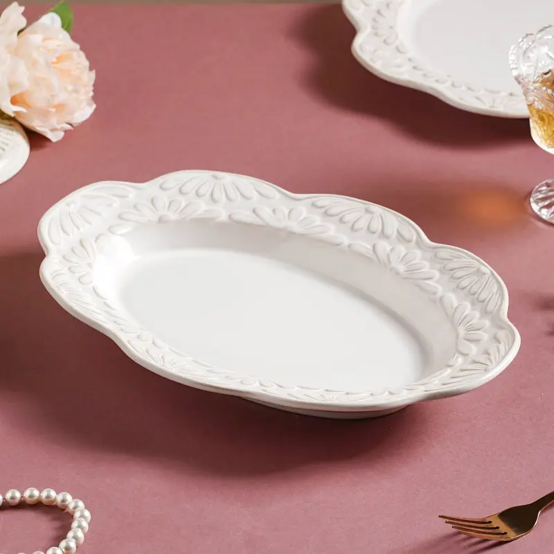 Faye Elegant Oval Ceramic Serving Platter – 13" 1