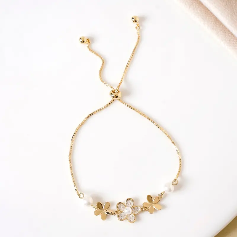 Floral Grace Gold Chain Bracelet – Lightweight Floral Link Design 1