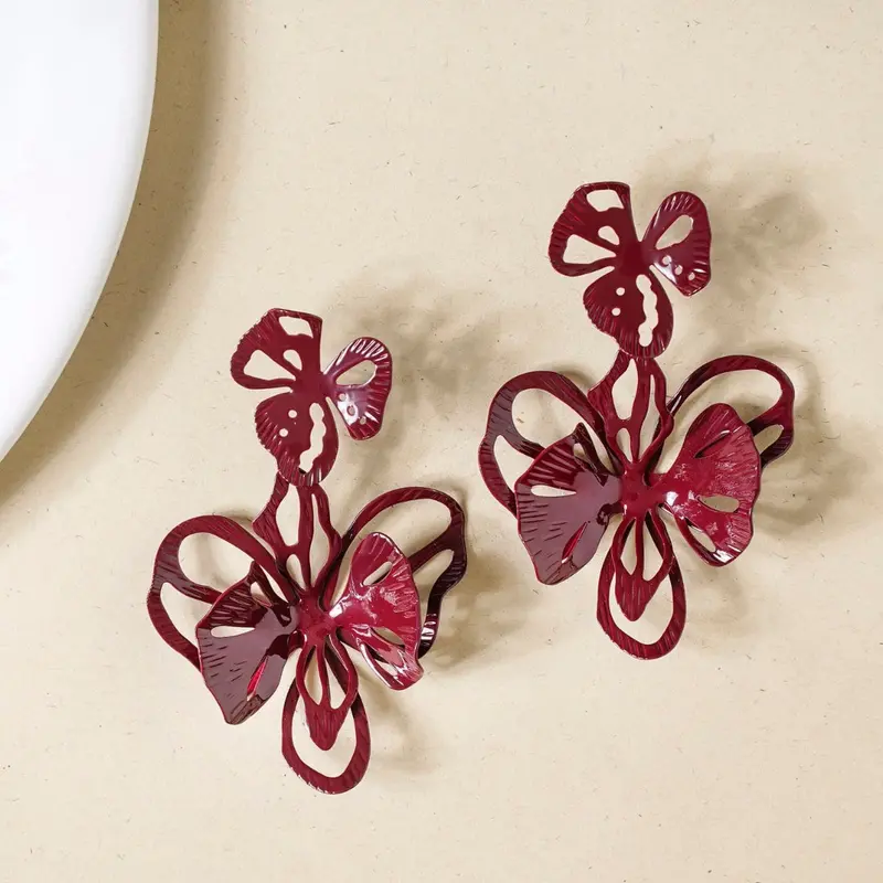 Floral-Inspired Maroon Dangler Earrings 1