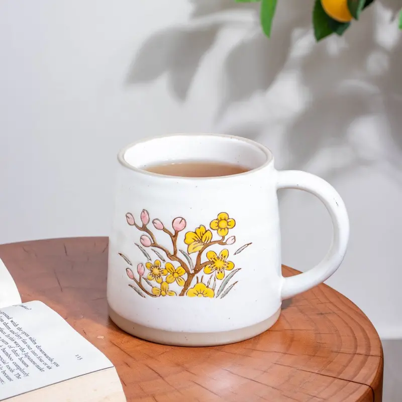 Floral Tulip Design Ceramic Mug – 350 Ml 1