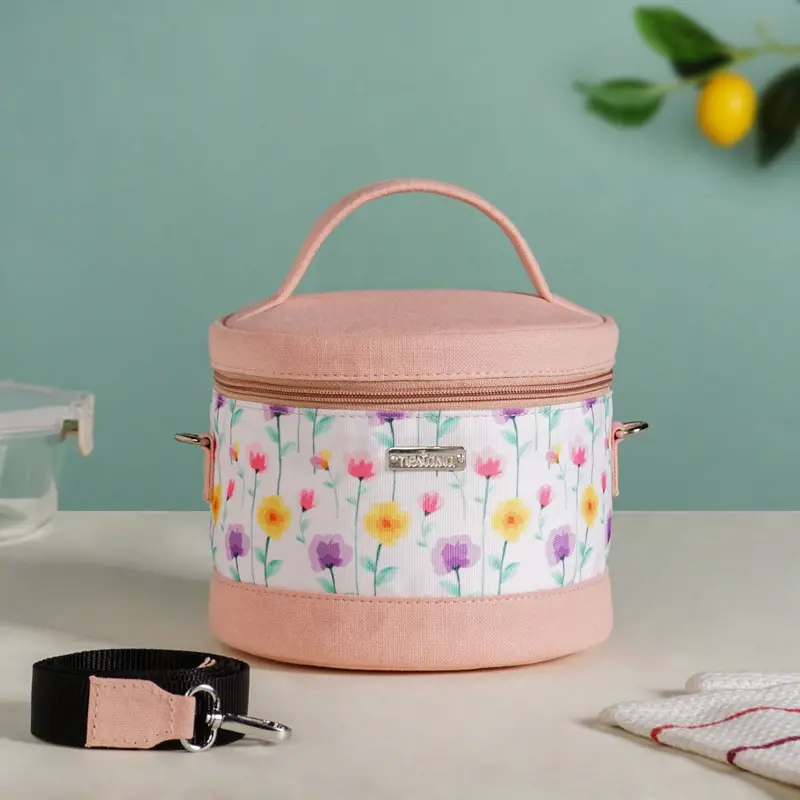 Flowercore Insulated Lunch Bag – Stylish Carryall For Women 1