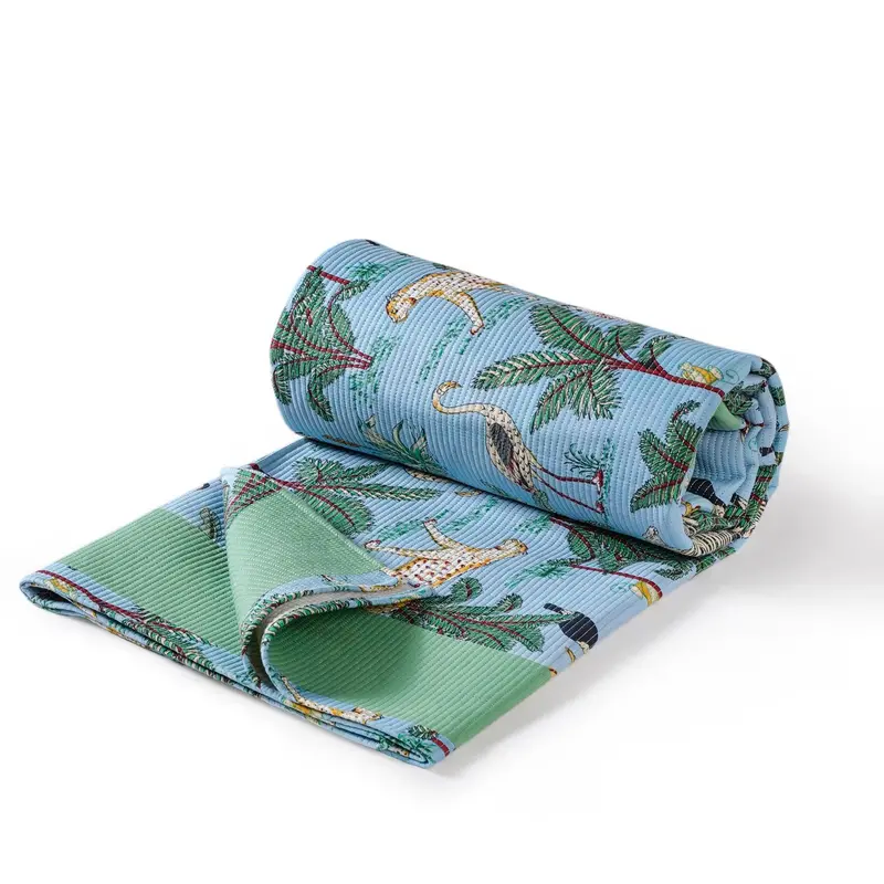 Forest Frolic Themed Quilted Bedcover (250X220Cm) 1