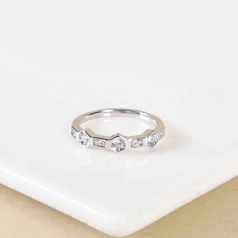 Geometric Hexagon-Cut Silver Ring 1
