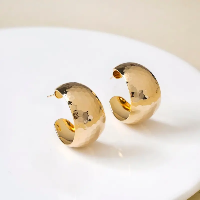 Gold Honeycomb-Texture Hoop Earrings 1
