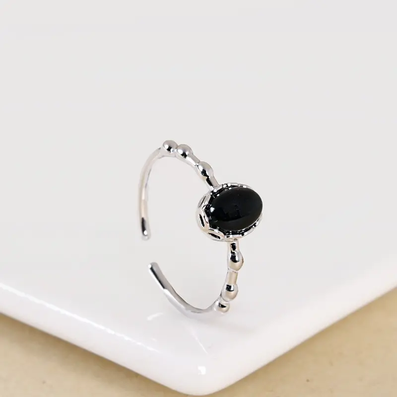 Gothic Glamour Oversized Silver Ring 1