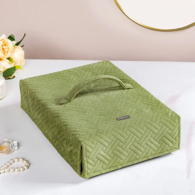 Green Luxe Velvet Jewelry Organizer Box 1