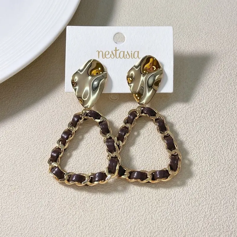 Hand-Hammered Metallic Dangle Earrings 1