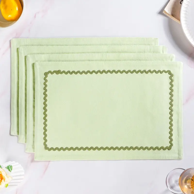 Isabelle Green Reversible Cotton Placemats With Rick Rack (4-Pack) 1