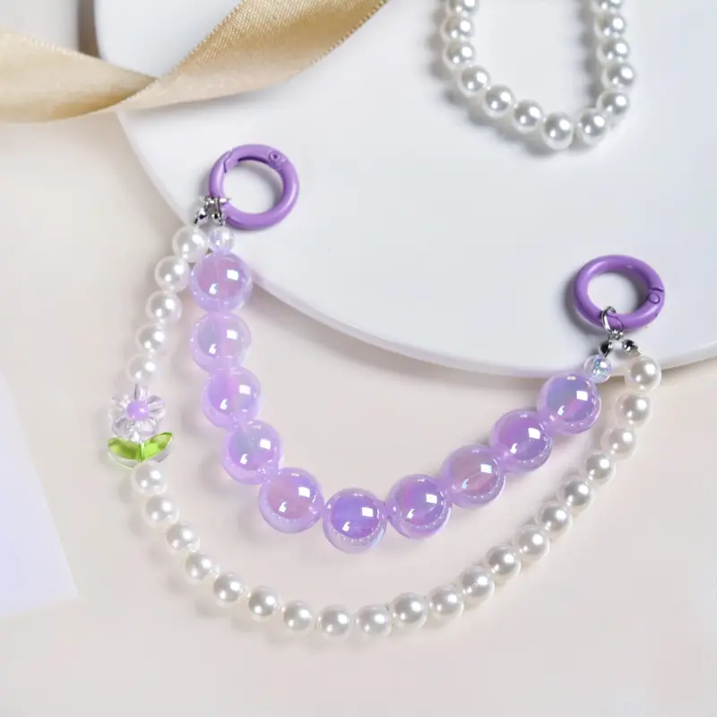 Lavender Pearl Keyring – Lucky Beaded Accent 1