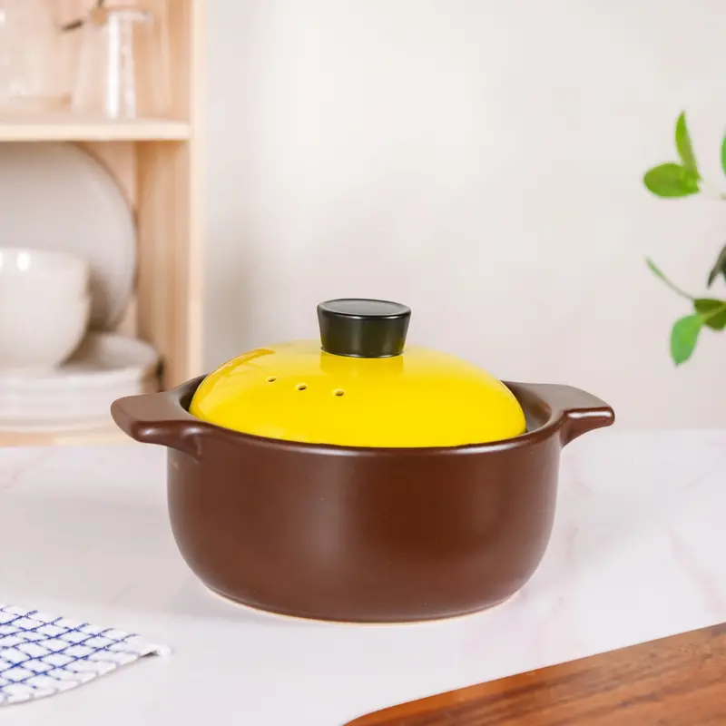 Limonelle Ceramic Stovetop Pot – 1.6L Heat-Resistant Covered Cooking Vessel 1