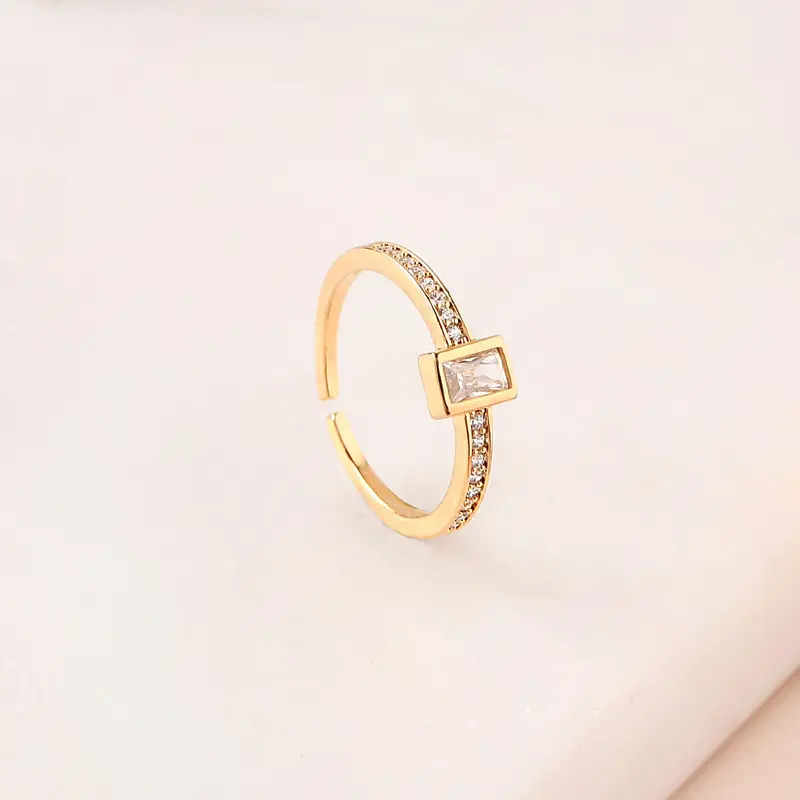 Lustrous Gold Radiance Ring 1