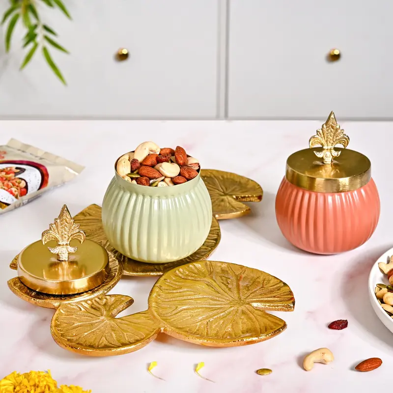 Luxury Metallic Diwali Gift Hamper For Festive Celebrations 1