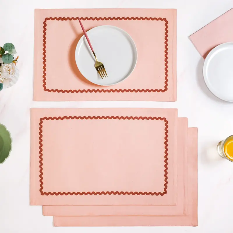Madeline Peach Reversible Cotton Placemat Set (4-Piece) 1