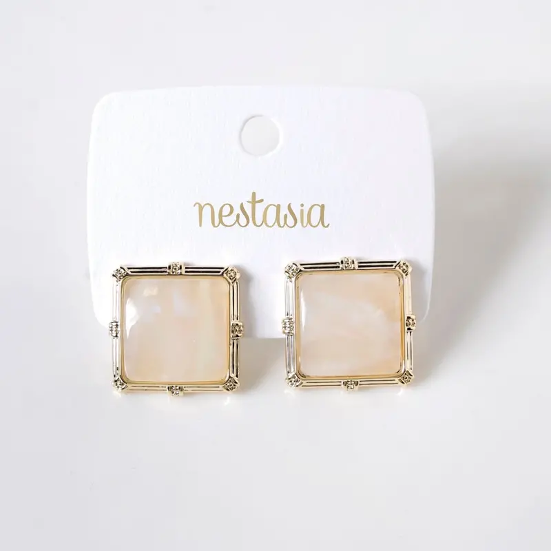 Marble-Inlaid Square Stud Earrings With Gemstone Detail 1