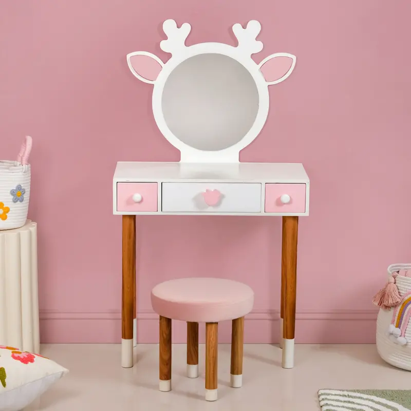 Mini Deer-Themed Dress-Up Vanity Set 1