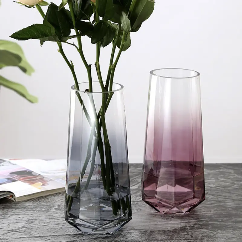 Minimalist Small Opaque Table Vase 1