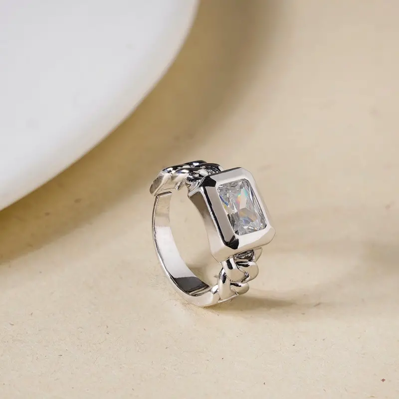 Modern Bezel-Cut Silver Ring 1