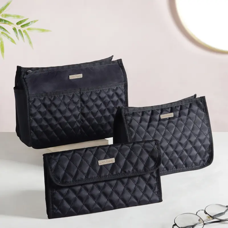 Multipurpose Black Travel Pouch Set – 3-Piece Organizing Kit 1