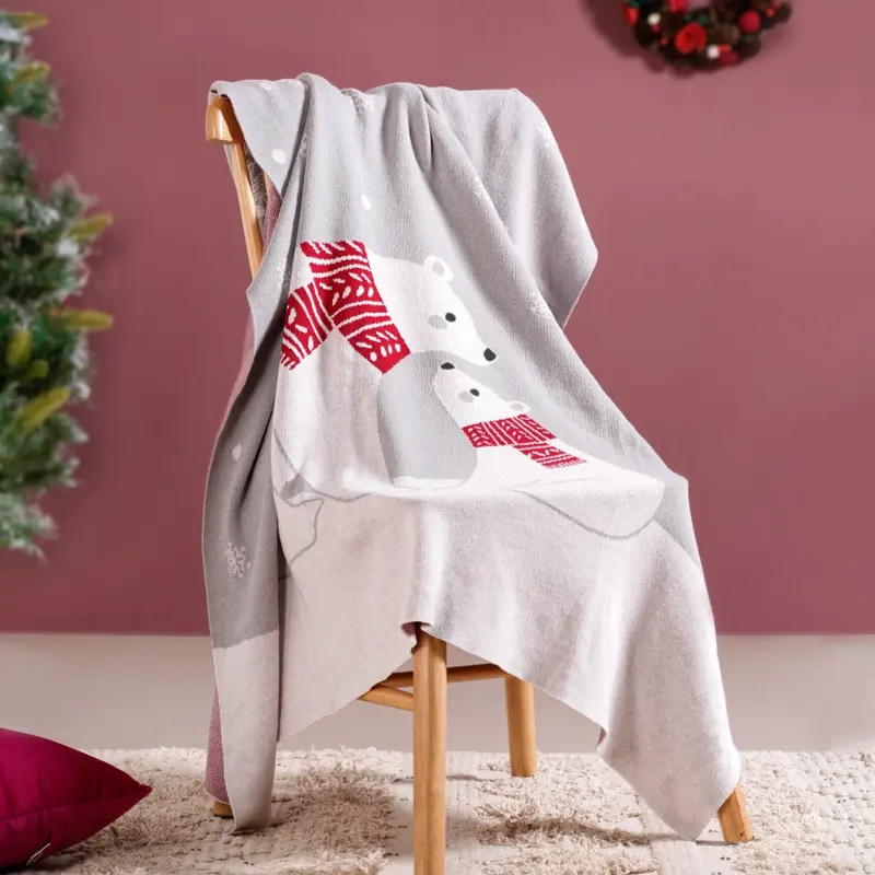 Mum And Baby Polar Bear–Print Cotton Throw Blanket 1