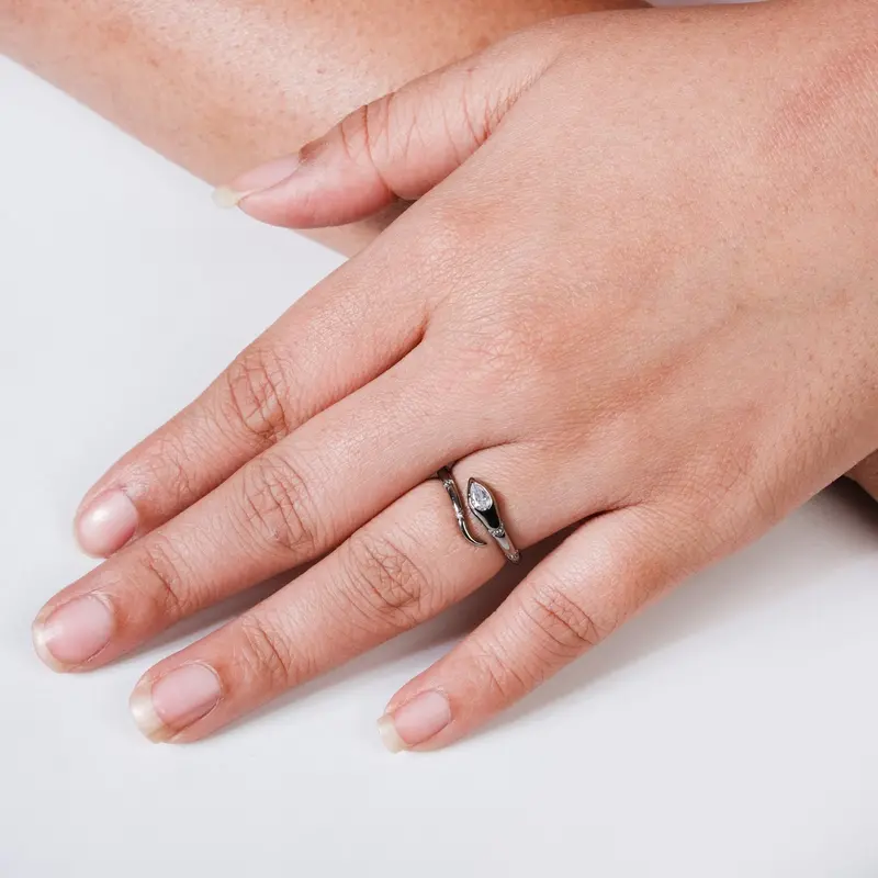 Oxidized Serpentine Charm Silver Ring 1