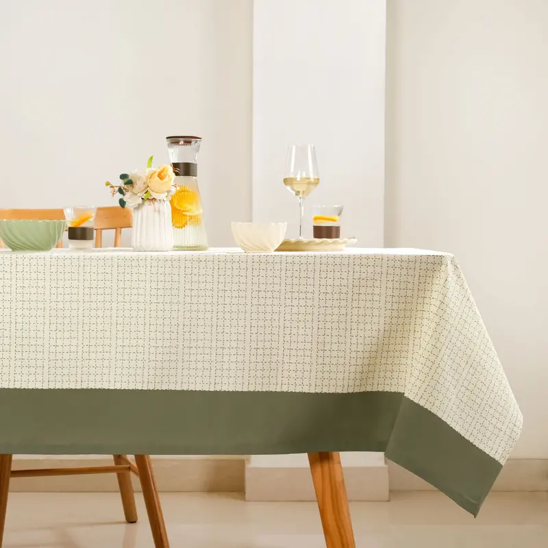 Palm Grove 8-Seater 100% Cotton Tablecloth – 274 X 152 Cm 1